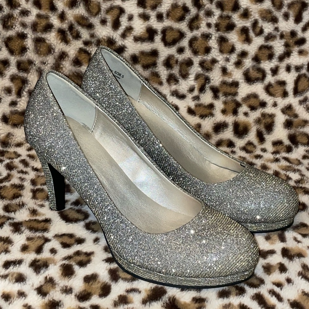 CL by Laundry Glitter Heels